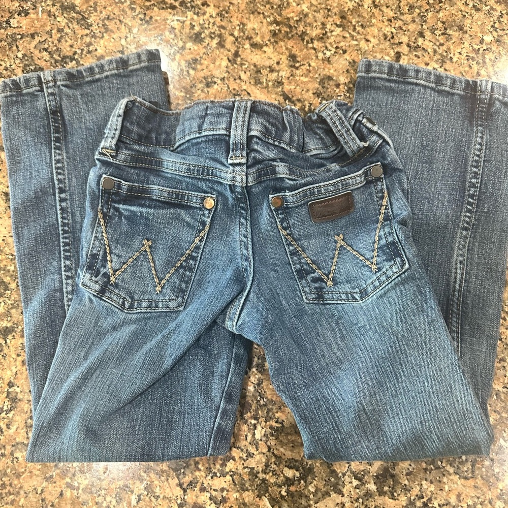 Wrangler Retro Relaxed Boot Cut Jeans in Classic Blue
